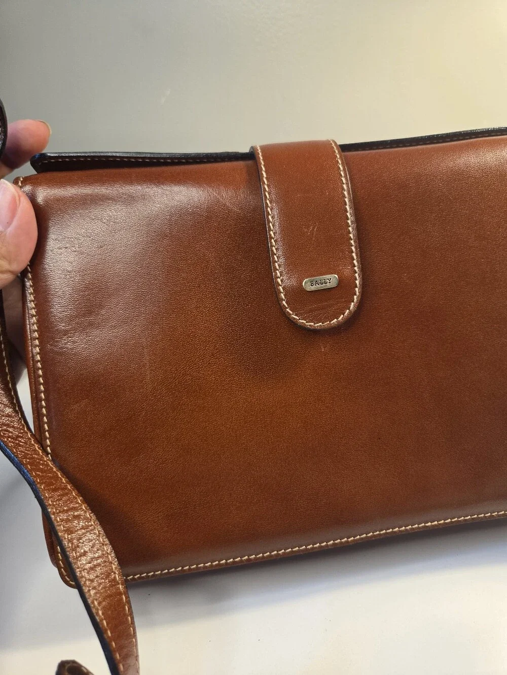 Bally Brown Leather Shoulder Bag Cross Body Front Flap Purse Gorgeous